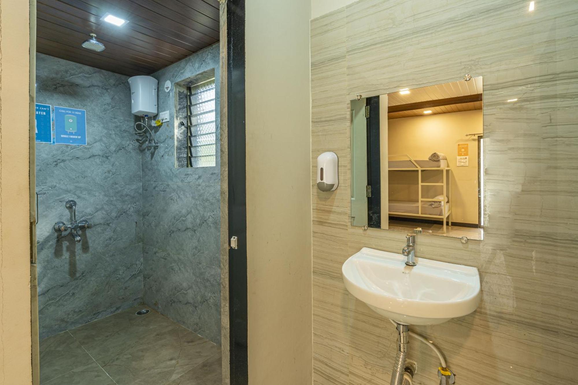 Zostel Kolad Hostel Cameră foto